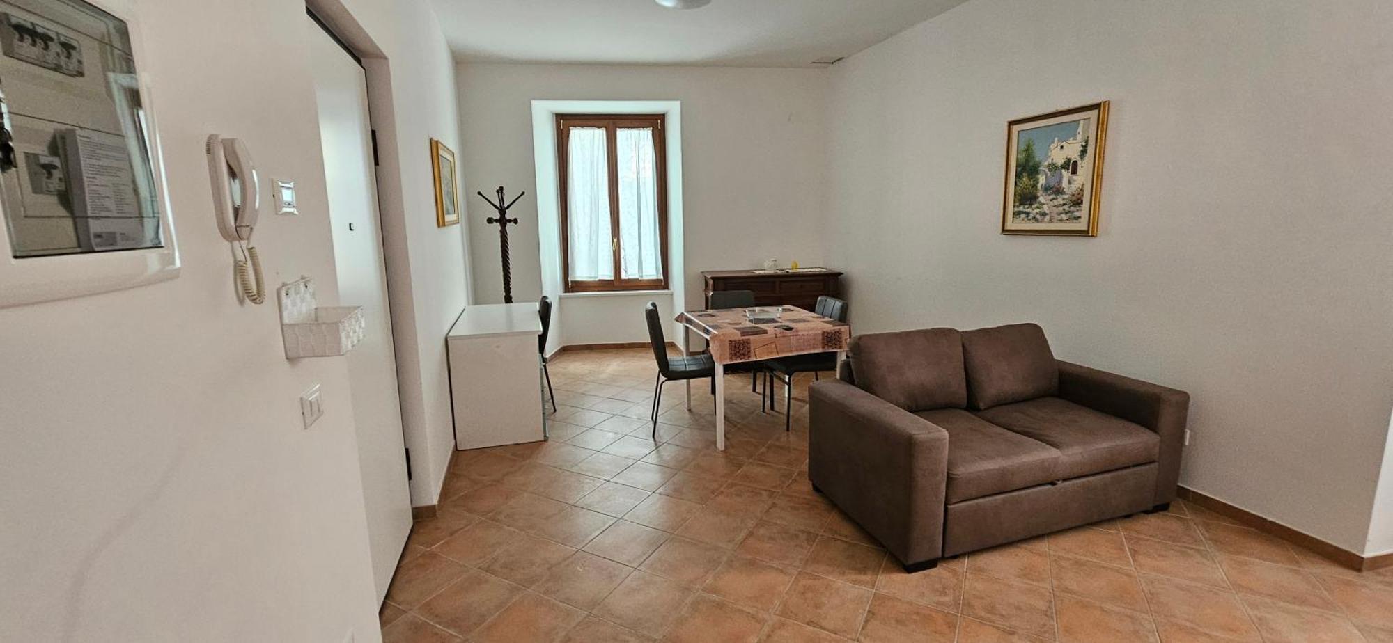 Sotto La Torre Daire LʼAquila Dış mekan fotoğraf