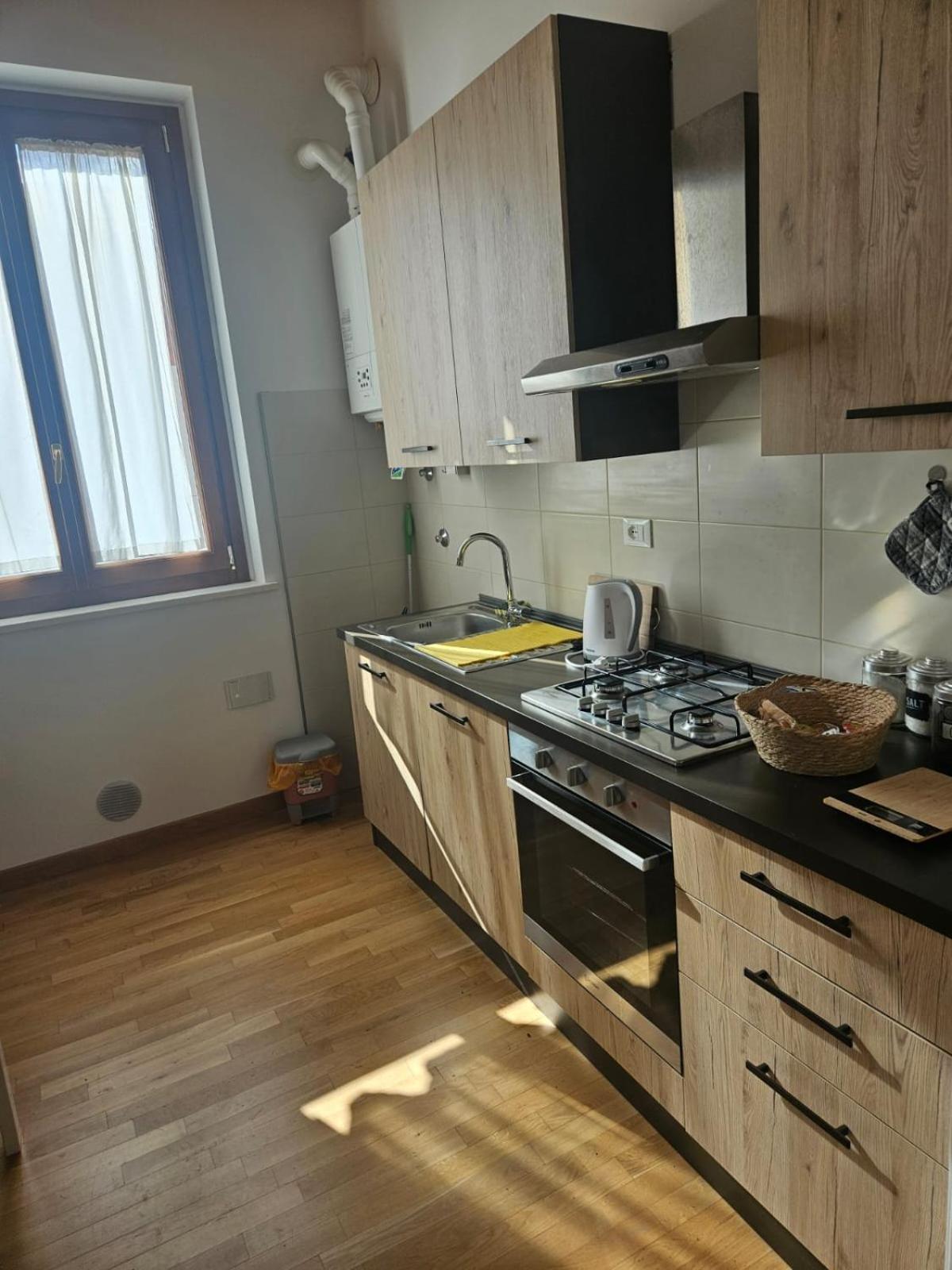 Sotto La Torre Daire LʼAquila Dış mekan fotoğraf